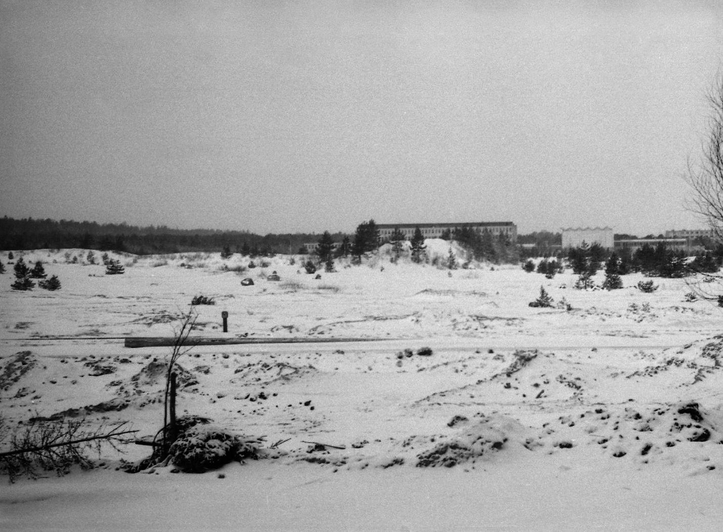 Filmivõtetel Komis - Foto Tõnu Seilenthal