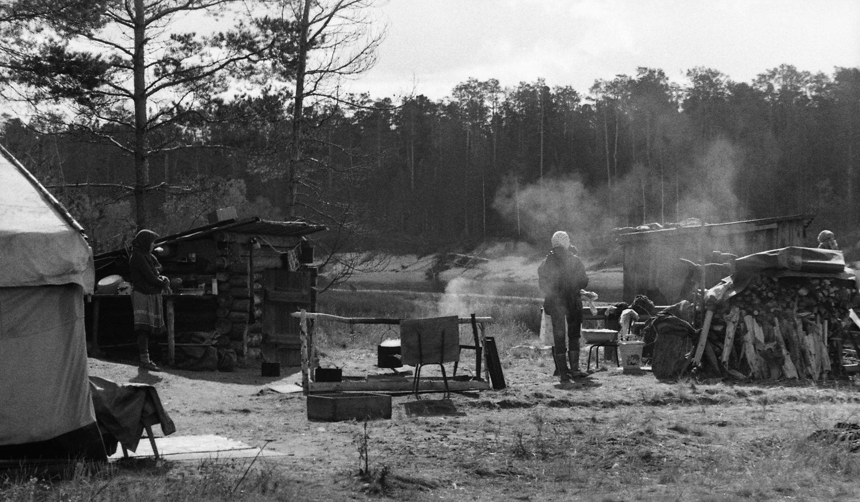 Filmivõtete argipäevad (1988) - Foto Enn Säde