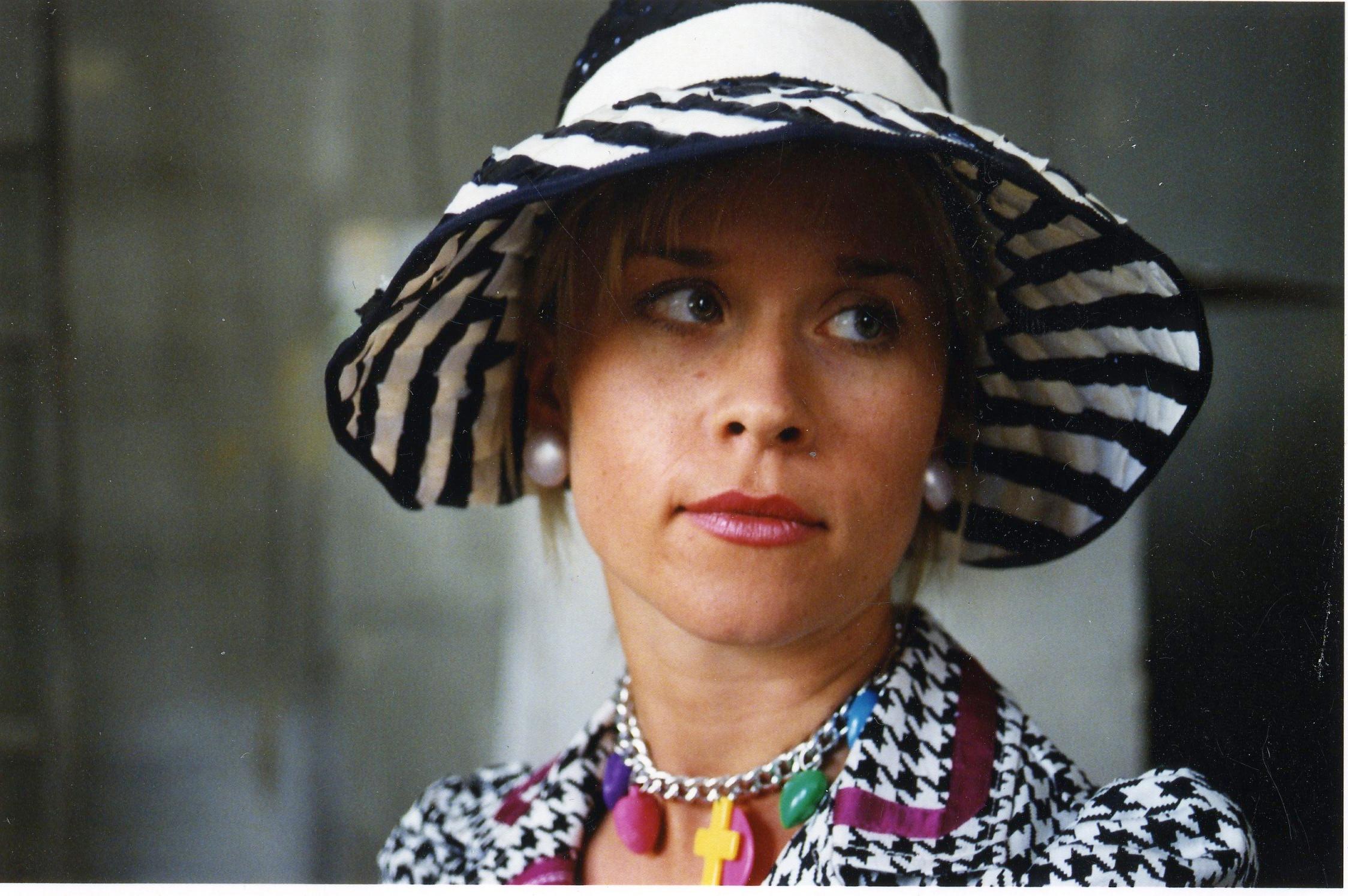 Jana osas Evelin Pang