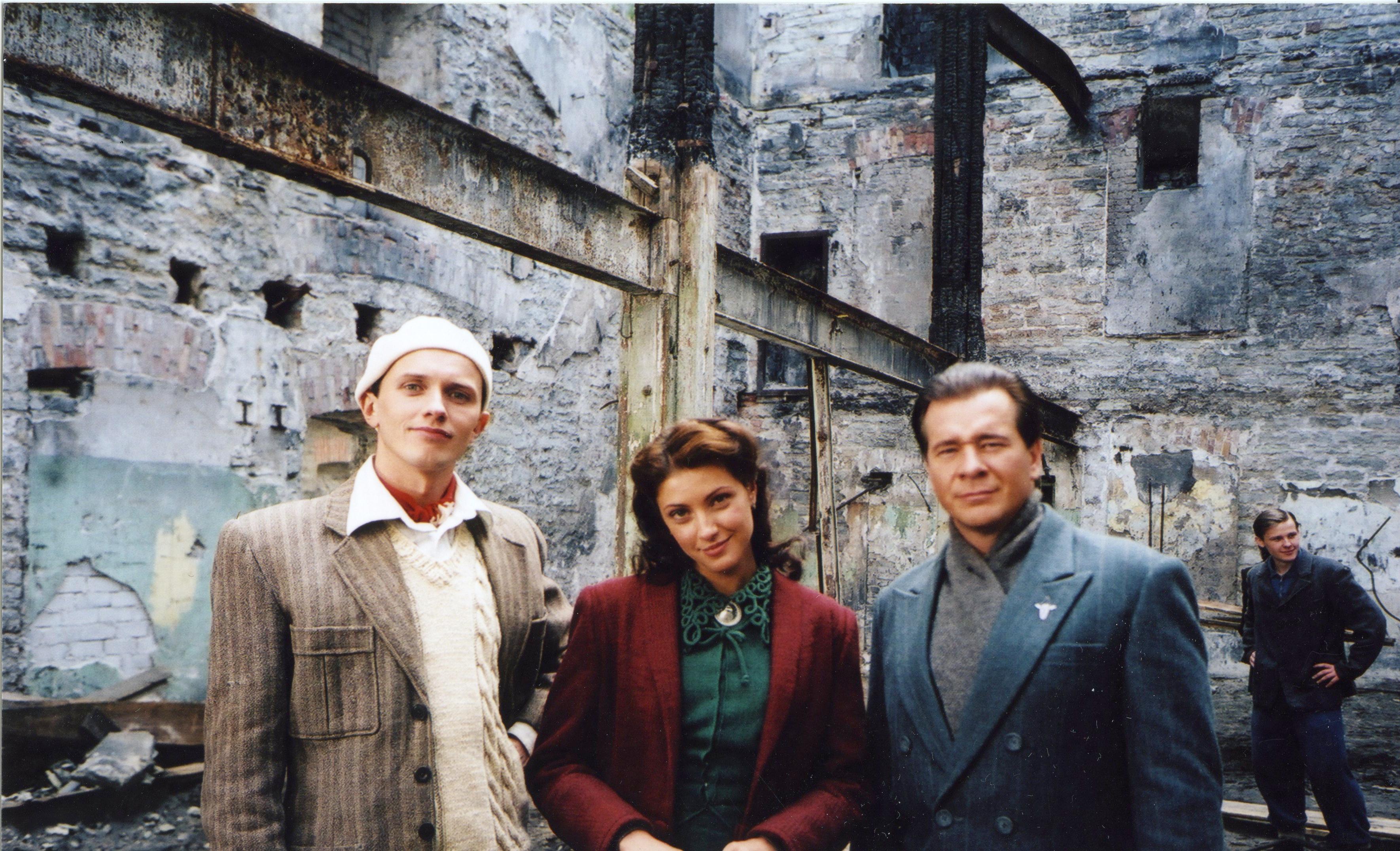Georg (2007) -
 Kunstnik Annika Kaljurand -
 Eesti Filmi Sihtasutuse kogu

