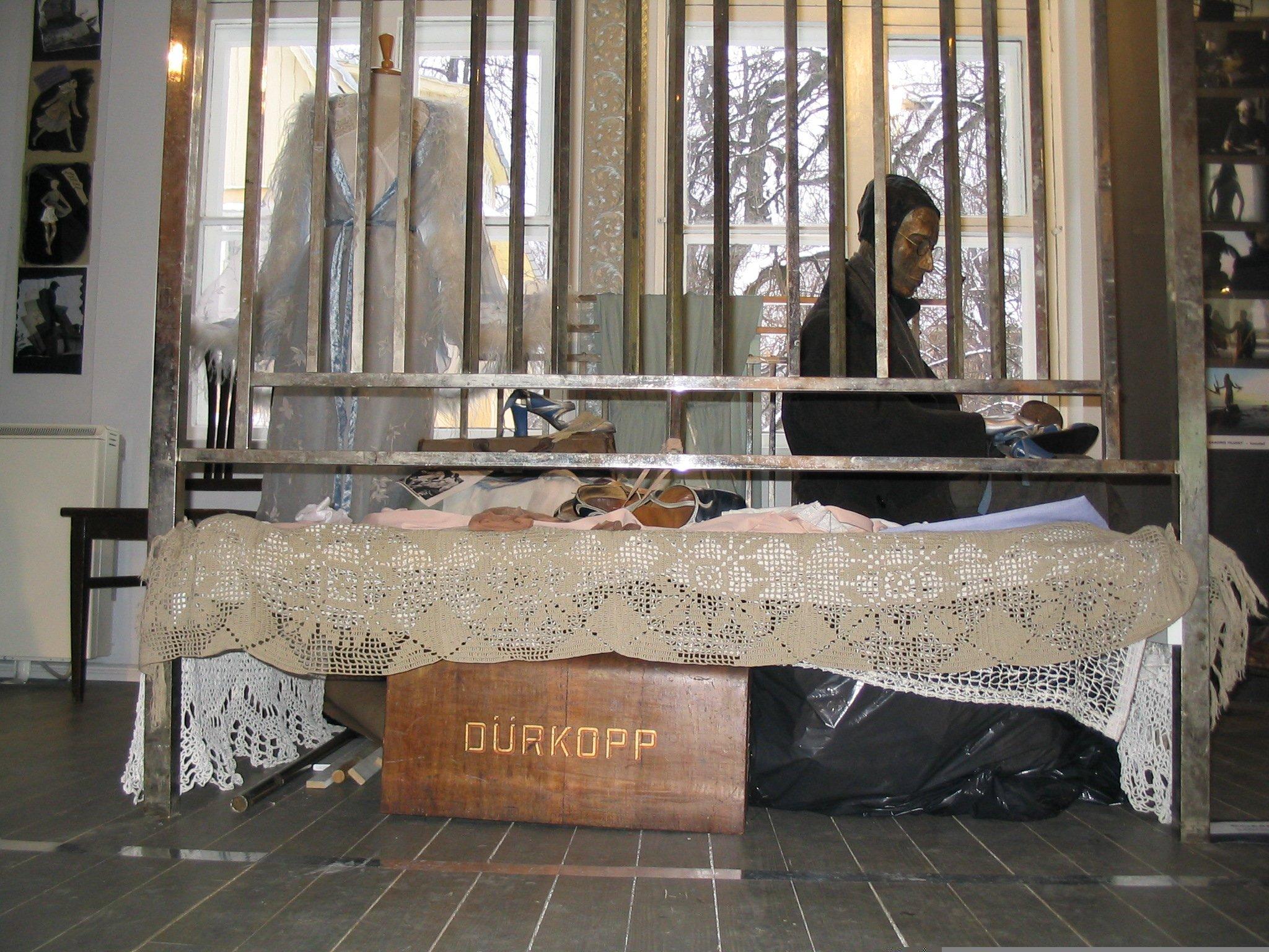 Mängufilm „Somnambuul“ (2003) - Kostüümikunstnik Mare Raidma - Foto Ago Ruus - Mare Raidma kogu