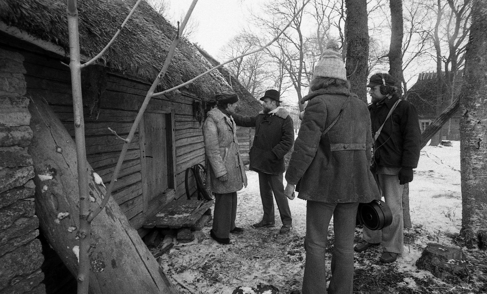 Filmivõtted. Bernhard Laipmanni osatäitja Evald Aavik, Ants Laikmaa osatäitja Jüri Arrak, režissöör Mark Soosaar, helirežissöör Enn Säde.