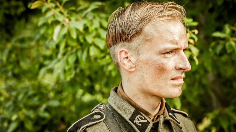 Kaspar Velberg mängufilmis 1944 - Foto Andres Teiss - Taska Film, Matila Röhr Productions