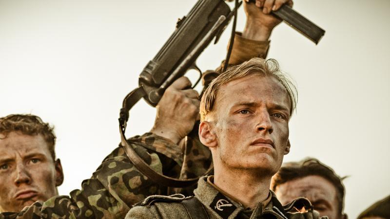 Kaspar Velberg mängufilmis 1944 - Foto Andres Teiss - Taska Film, Matila Röhr Productions