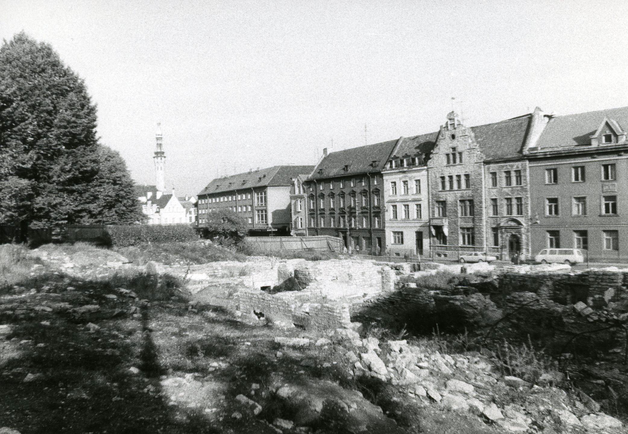 Ringvaade Eesti Kroonika nr.16. Vaade stuudiole Tallinnfilm Harju tänaval - Foto Toomas Huik