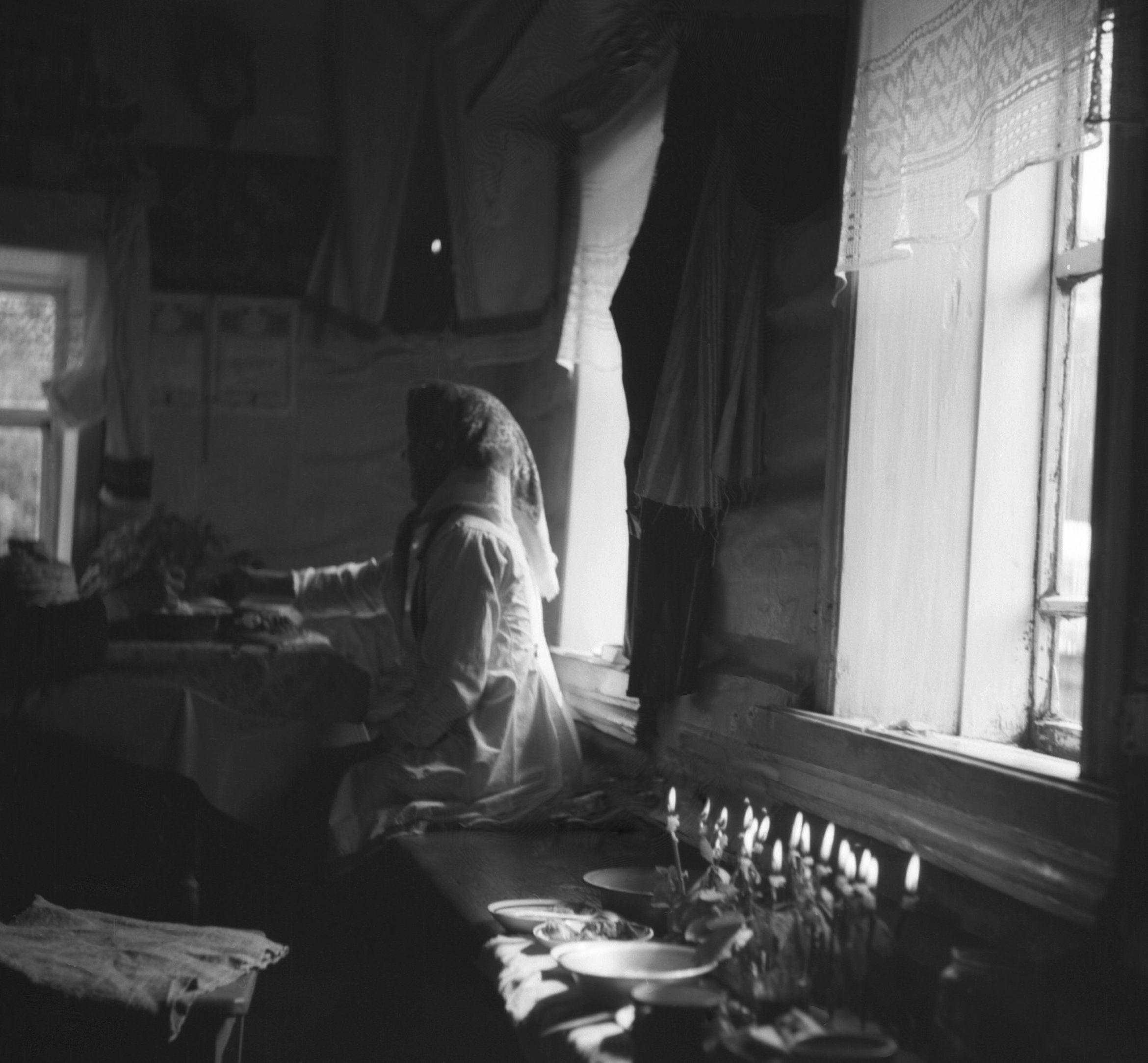 Filmivõtetel Mari külas – Foto Tõnu Seilenthal